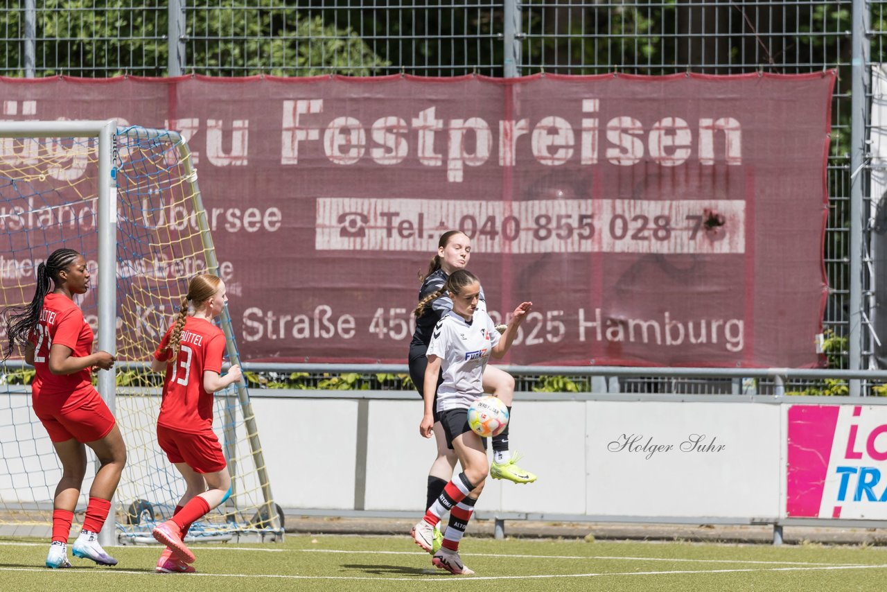 Bild 121 - wCJ Ballfreunde Pokal Finale  Altona 93 - Eimsbuetteler TV : Ergebnis: 0:2